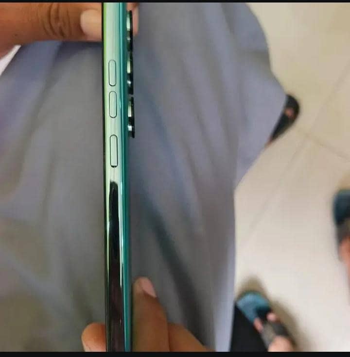 Tecno CAMON 40 2