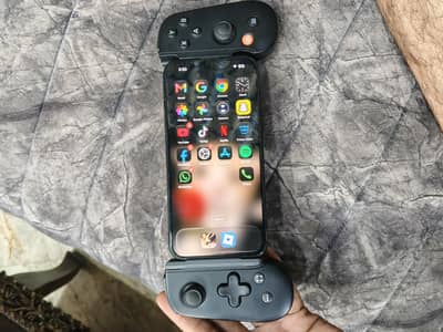 Backbone Gaming Controller 03196196107