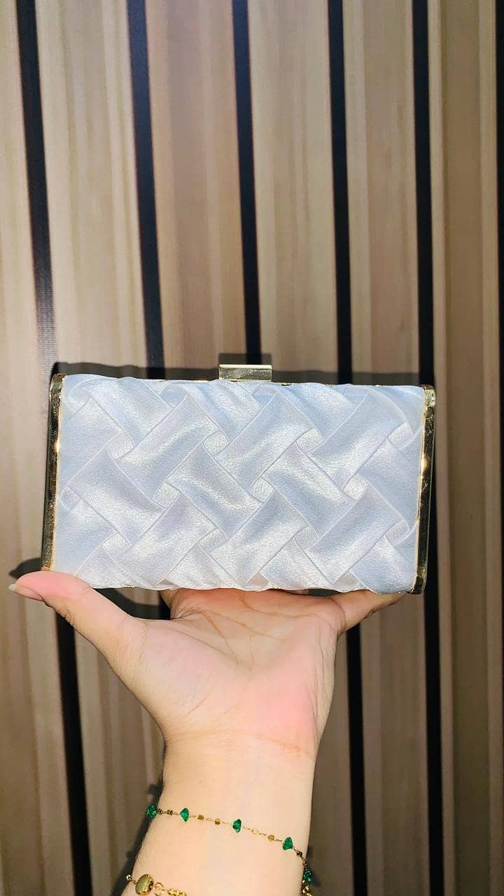 clutches 4