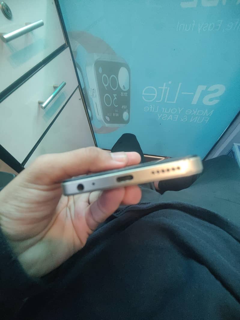 Tecno Spark 20C 2