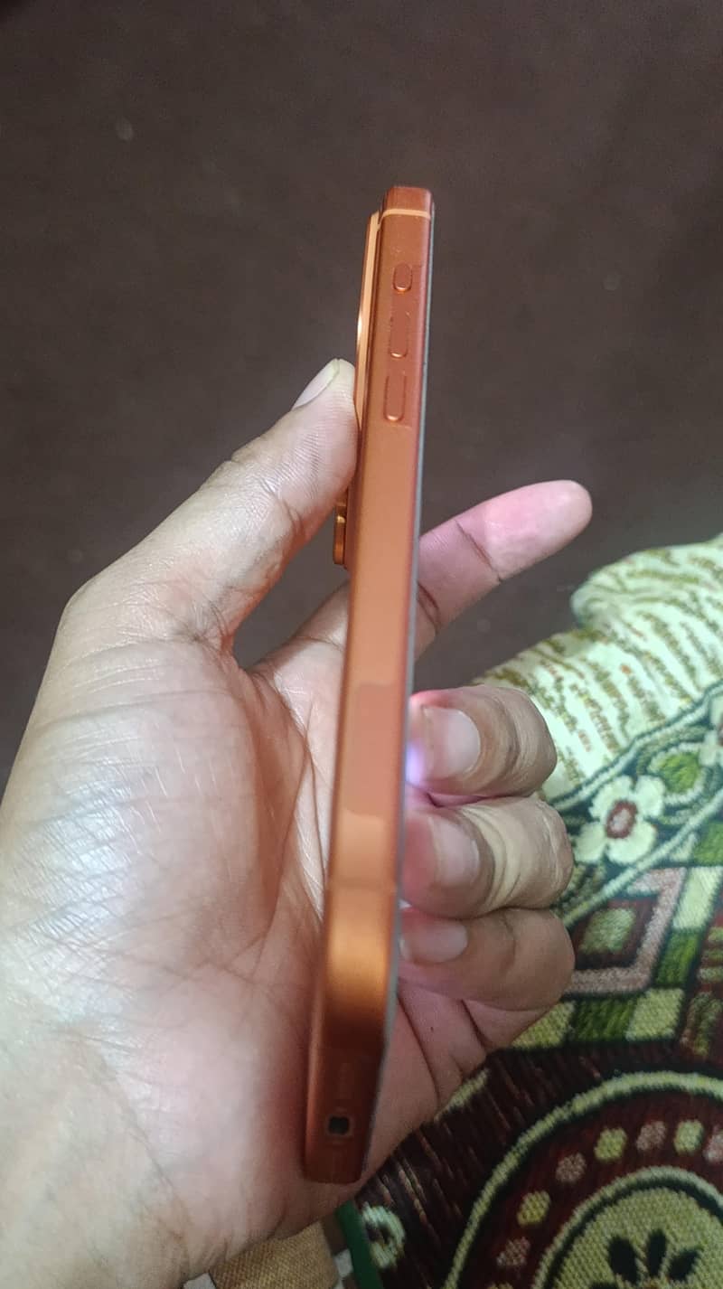 Apple iPhone 17 Pro Max jv 5