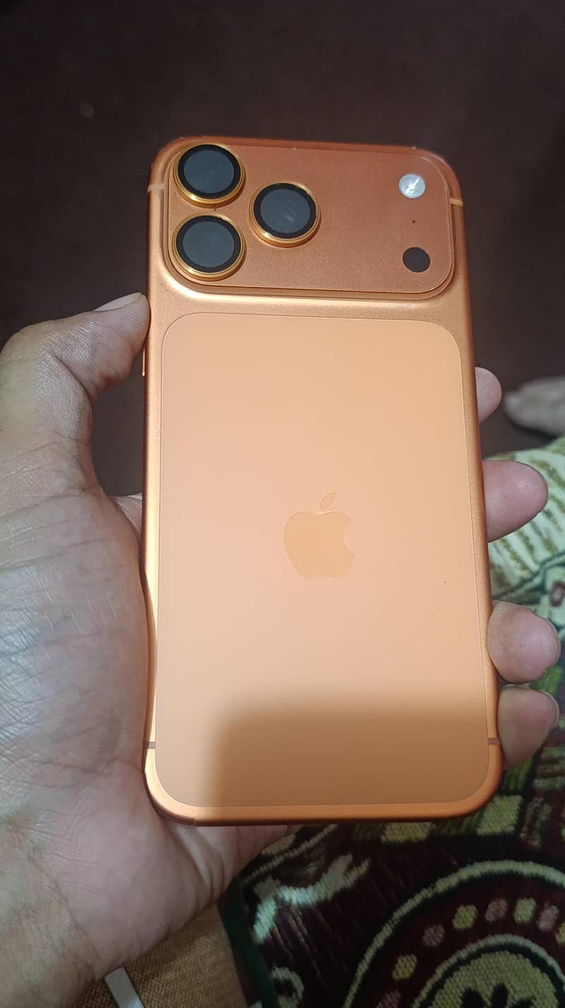 Apple iPhone 17 Pro Max jv 6