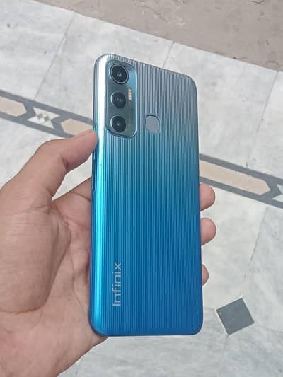 infinix Hot 11 [Urgent Sale]
