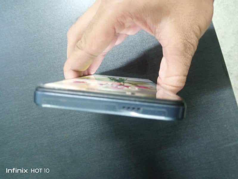 Tecno Spark 20C 3