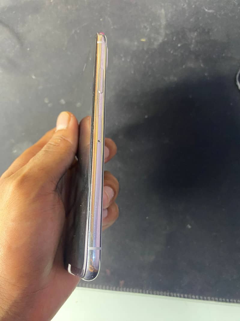 Apple iPhone X 1