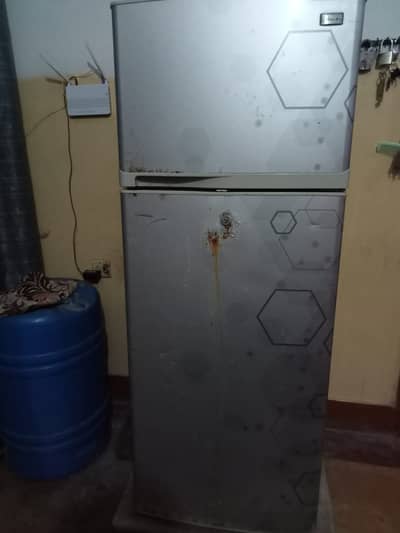RGENT SALE – HAIER DOUBLE DOOR REFRIGERATOR
