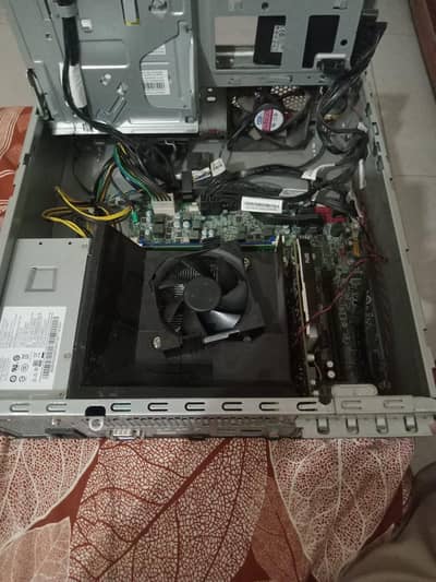 Gaming pc i7 7th gen KY bara ber