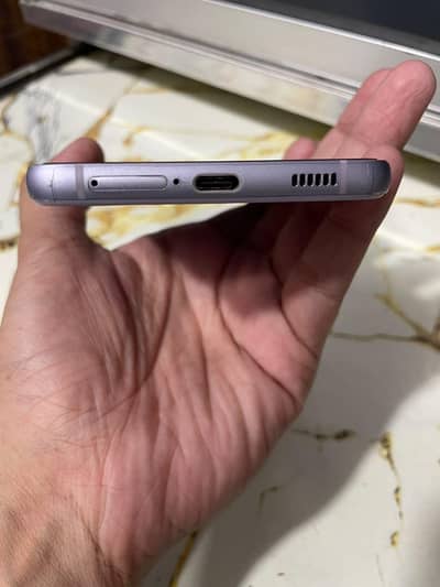 Samsung Mobile S21 FE