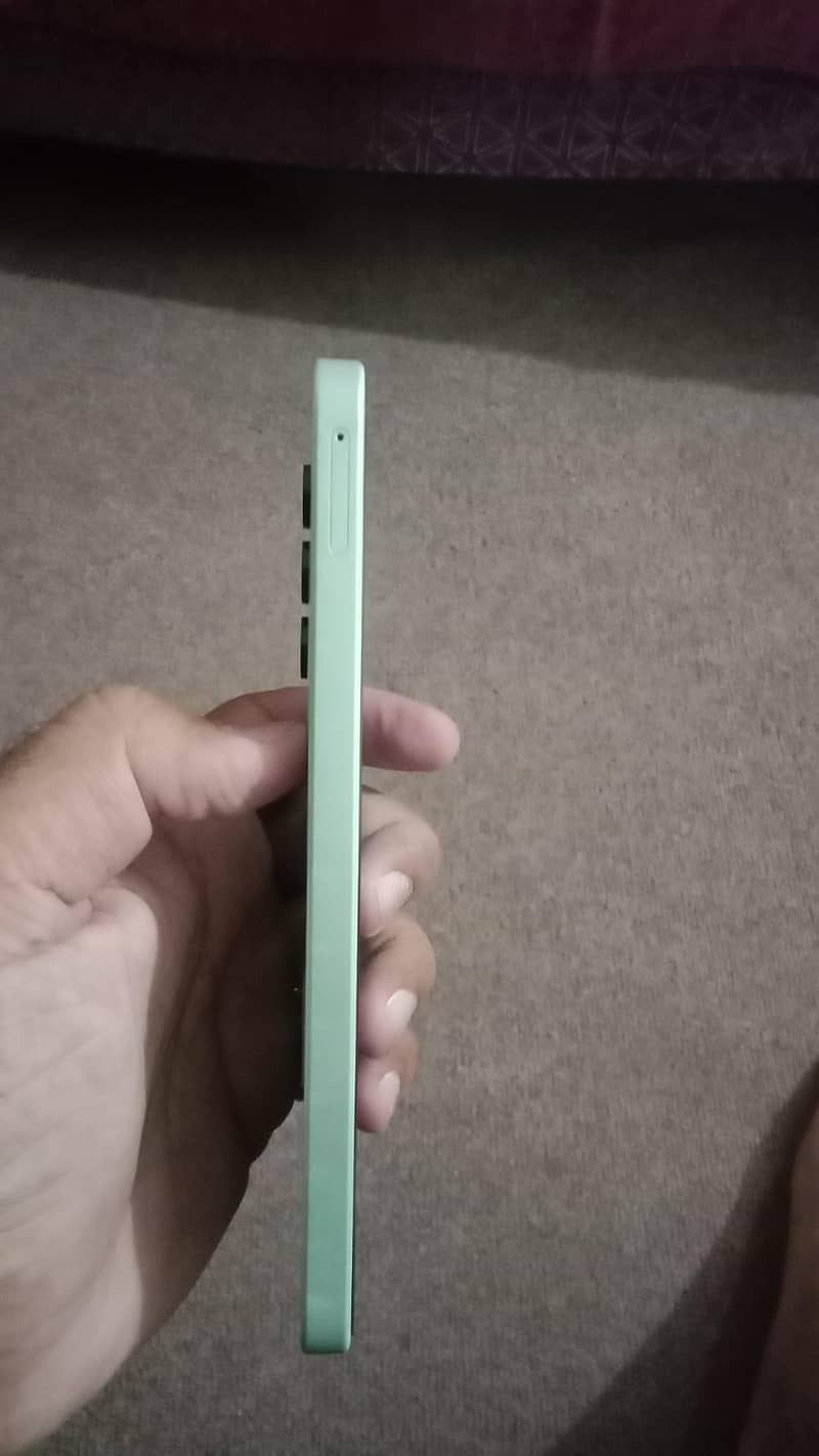 Samsung Mobile A16 1
