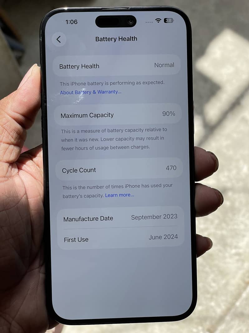 Apple iPhone 15 Pro Max 2