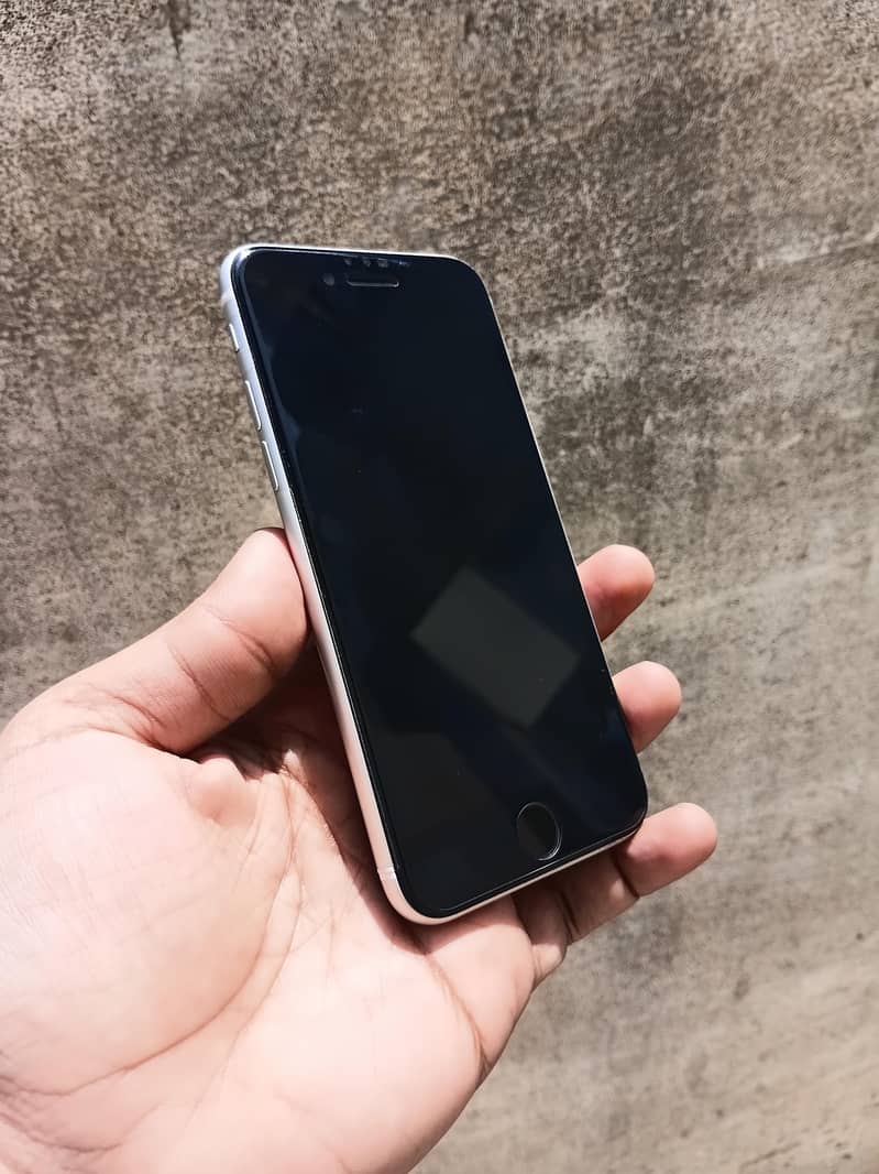 Apple iPhone SE 2