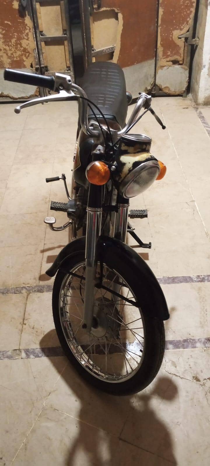 HONDA CD 70 8