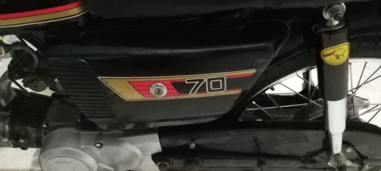 HONDA CD 70 16