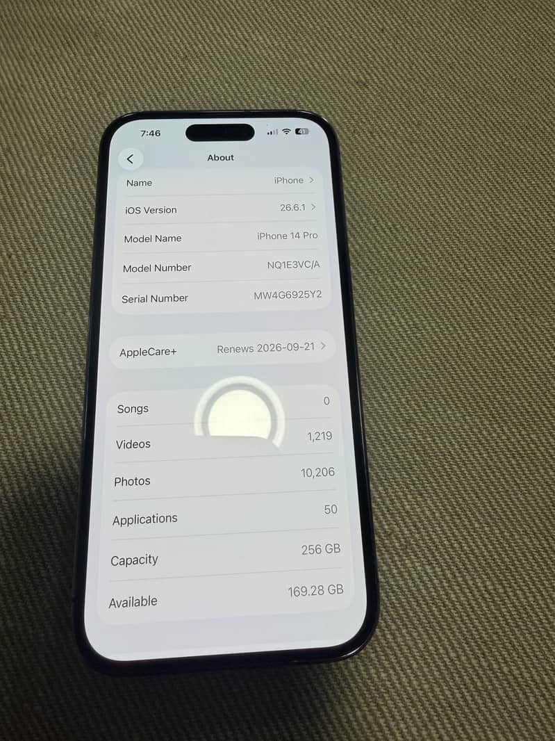 Apple iPhone 14 Pro 2