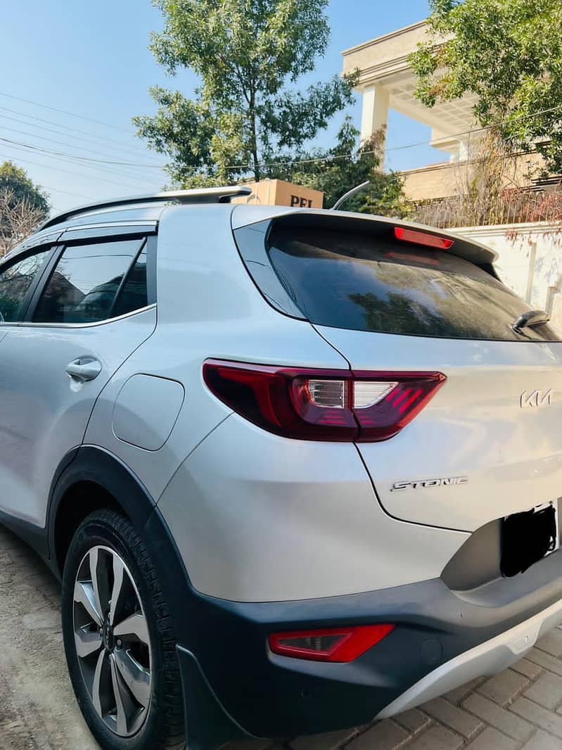 KIA STONIC 2021 8