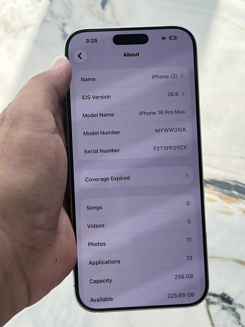 Apple iPhone 16 Pro Max 4