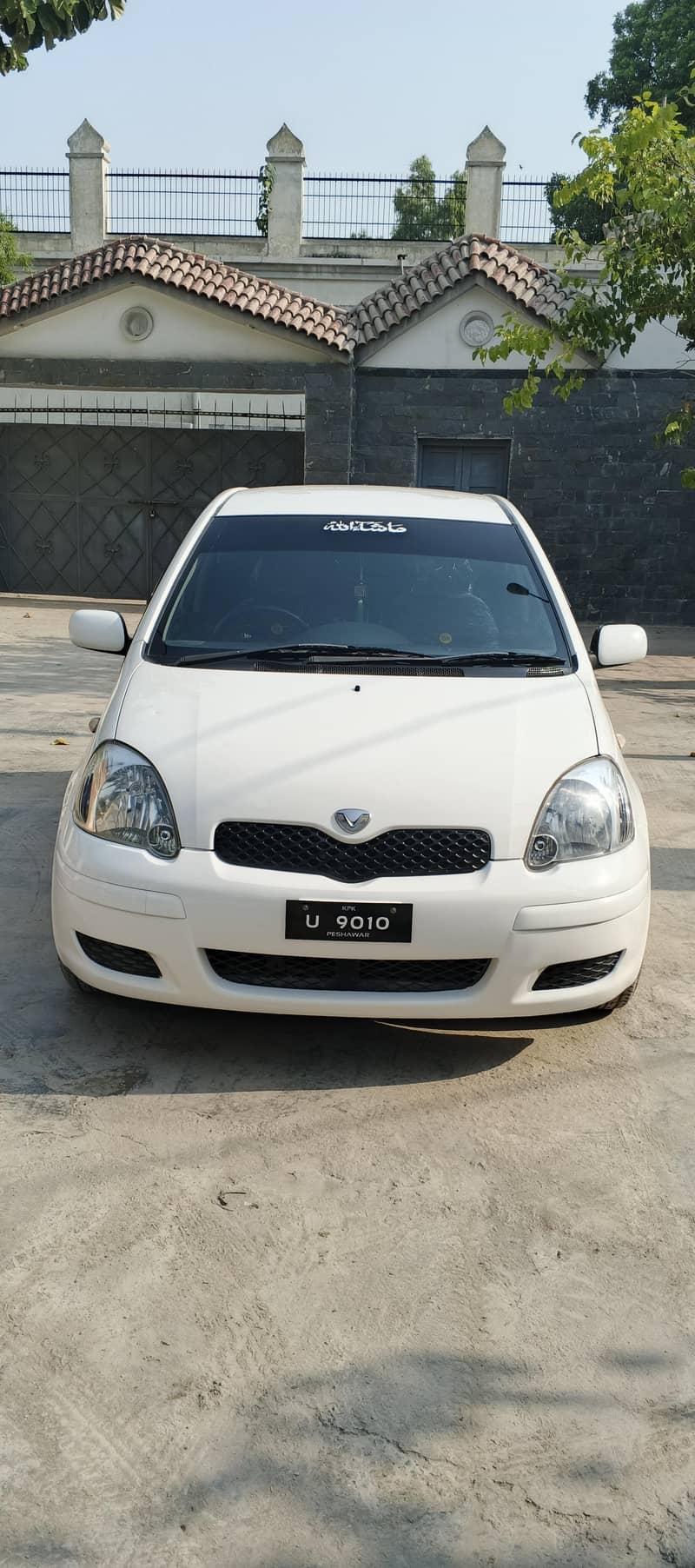 Toyota Vitz 2004 0