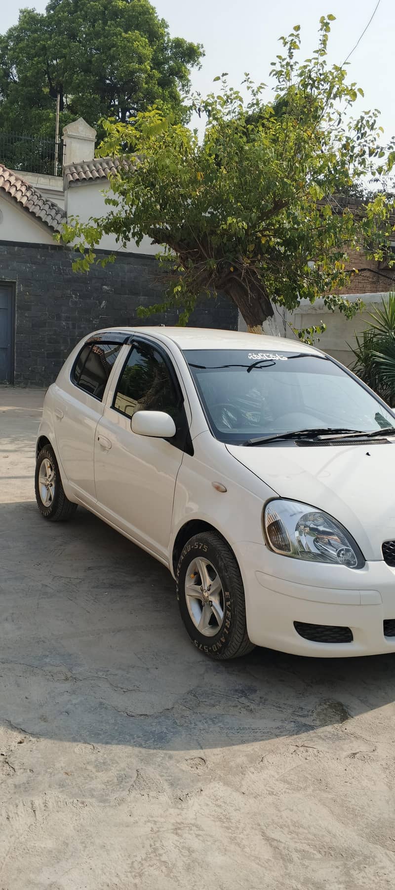 Toyota Vitz 2004 2