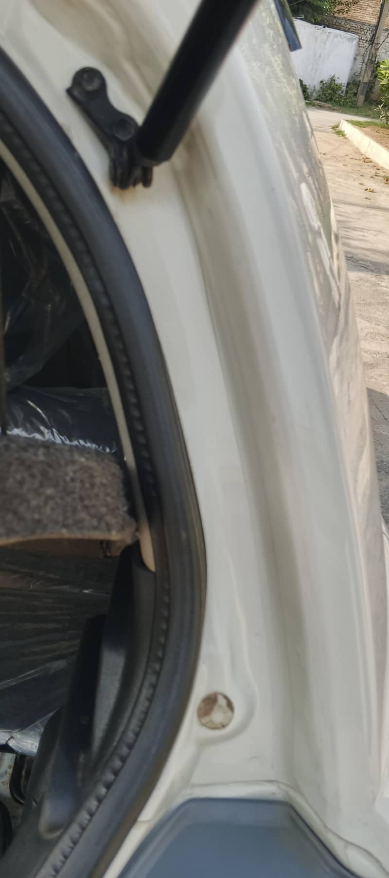 Toyota Vitz 2004 16