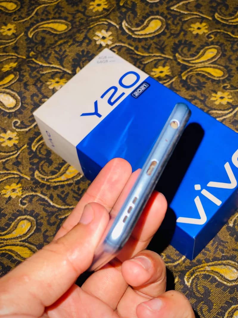 Vivo Y20 5