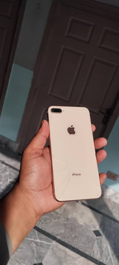 Apple iPhone 8 Plus