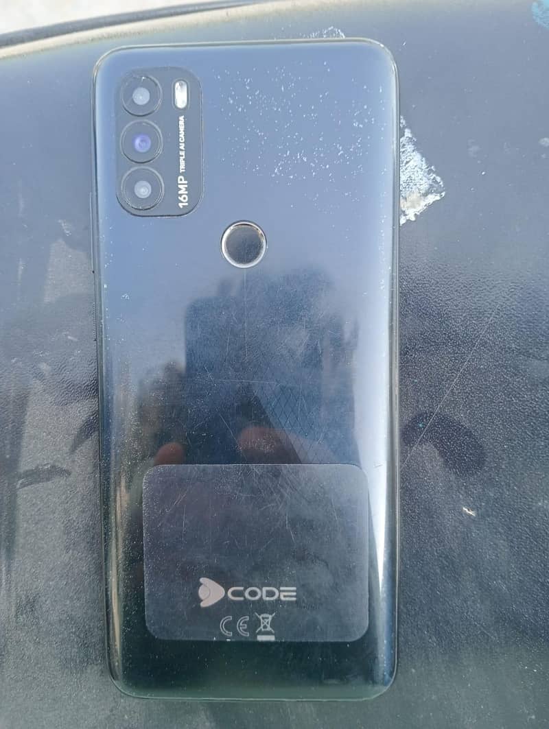 Dcode Bold 4