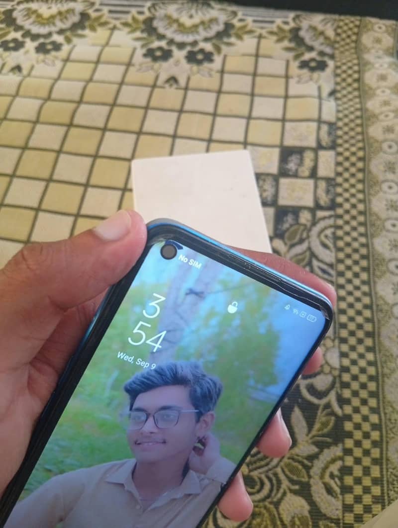 OPPO A54 0