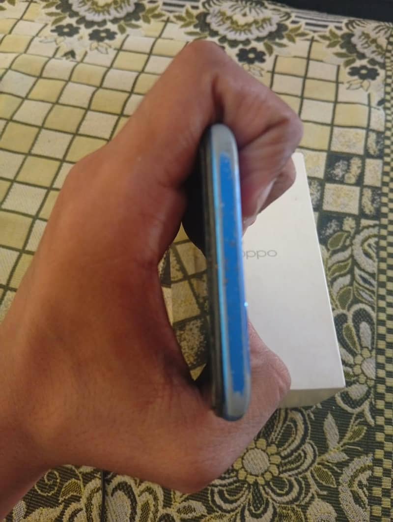 OPPO A54 1