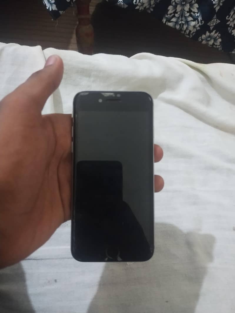 Apple iPhone 6 3