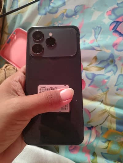 Tecno Spark 40