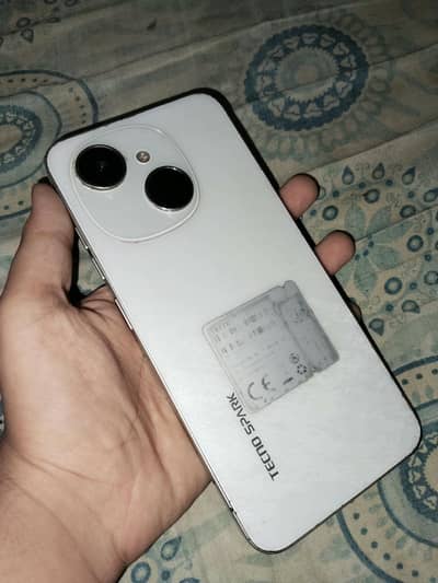 Tecno Spark Go 1