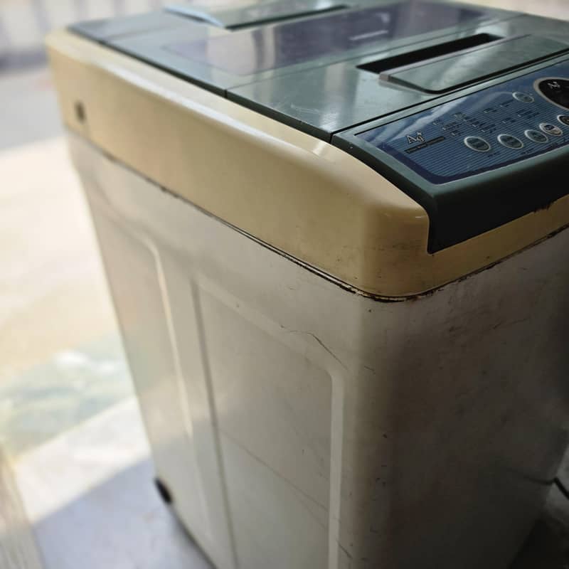 Samsung Washing Machine (Automatic) 5
