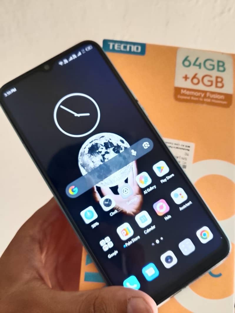 Tecno Spark 8C 1