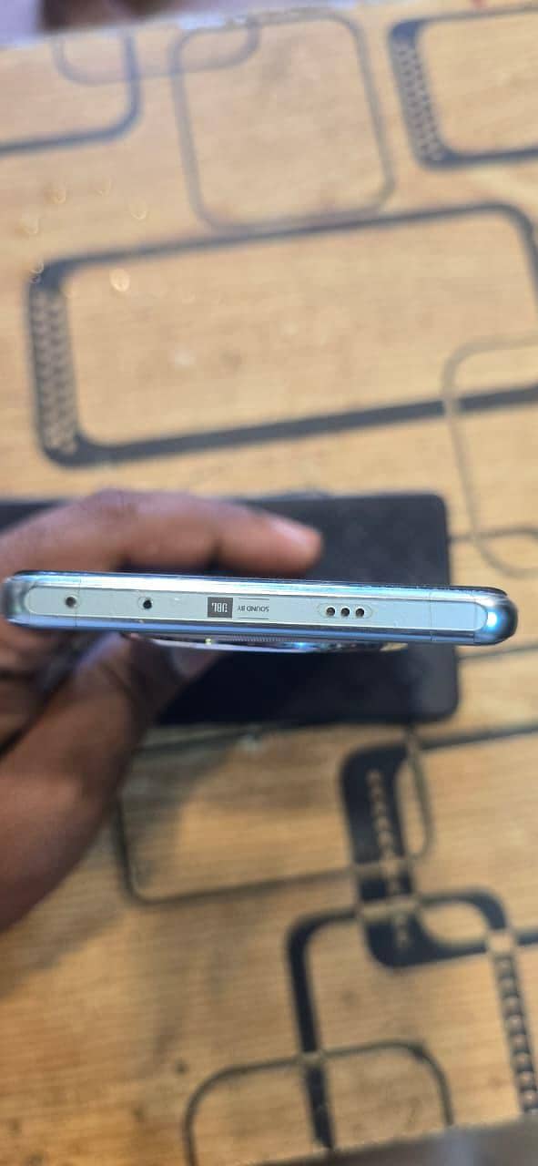 Infinix Zero 40 6
