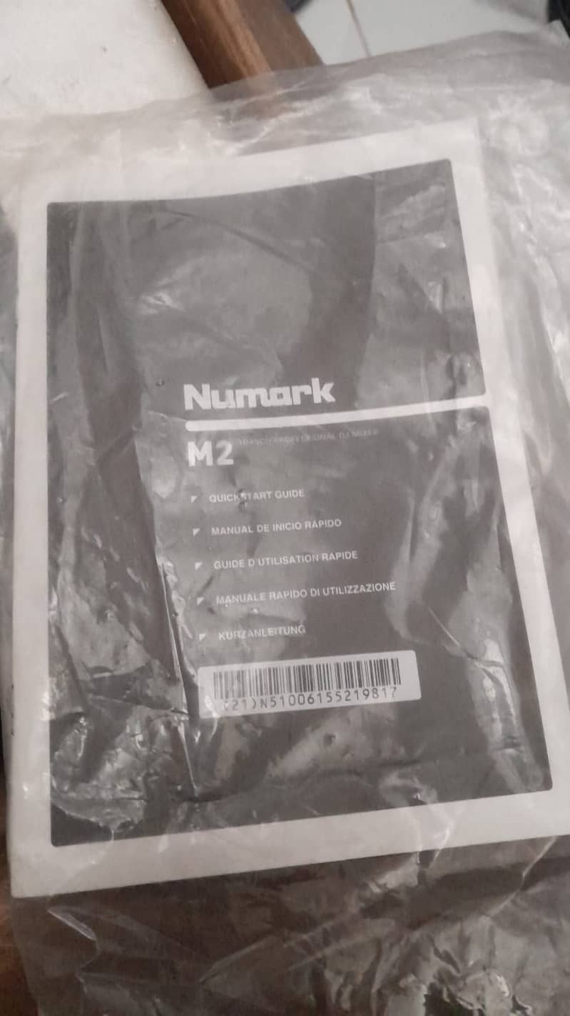 NUMARK M2 9