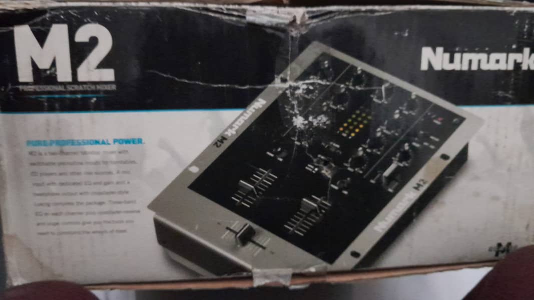 NUMARK M2 10
