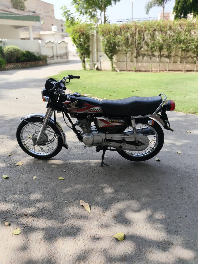 CG 125 2024 model 4