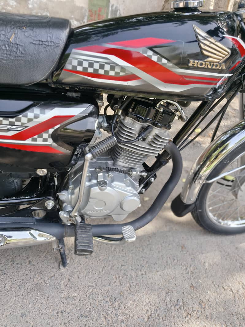 CG 125 2024 model 11