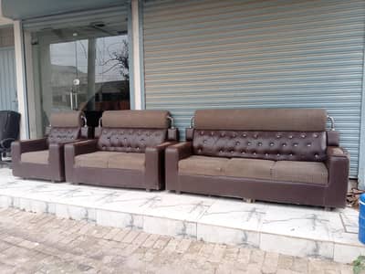 sofa set leather new candetion for sale in Lahore