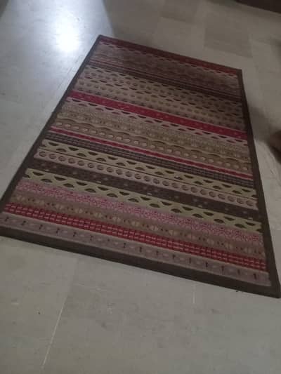 Rug for sale 3ft length and width 2.7ft