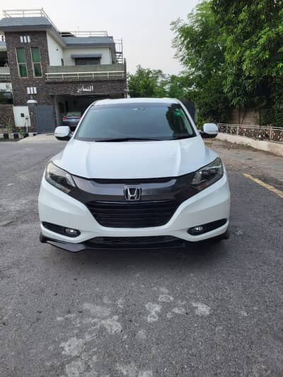 Title: Honda Vezel 2014/2019 Import | Immaculate Condition | Sindh Reg