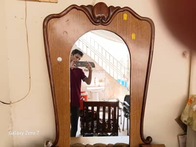 Dressing table