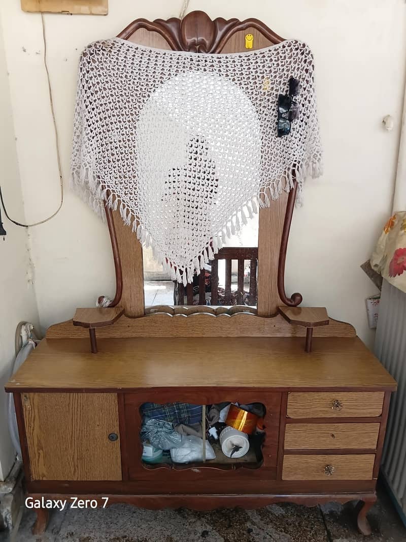 Dressing table 2