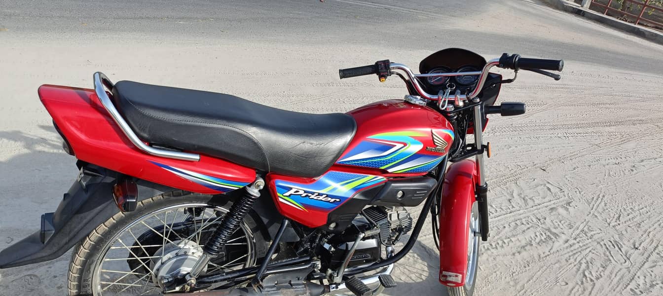 Honda prider 100 1