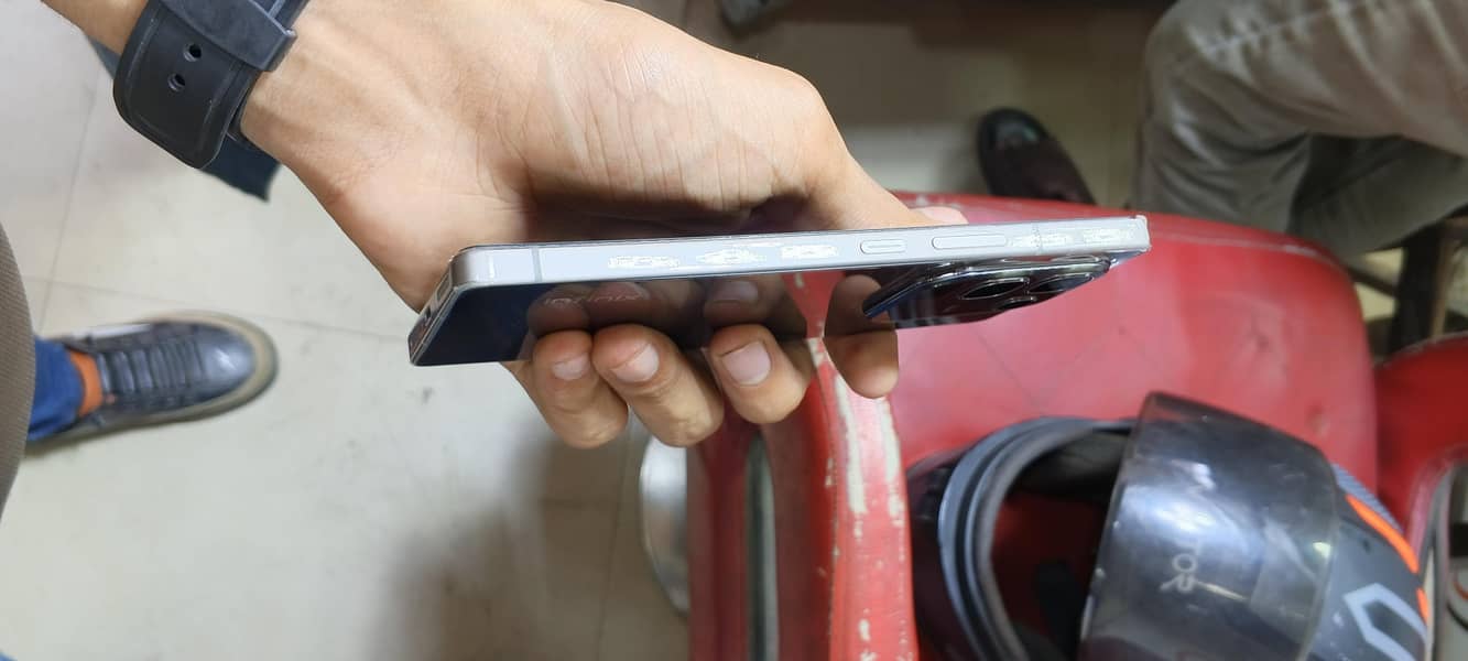 Infinix Note 50 1