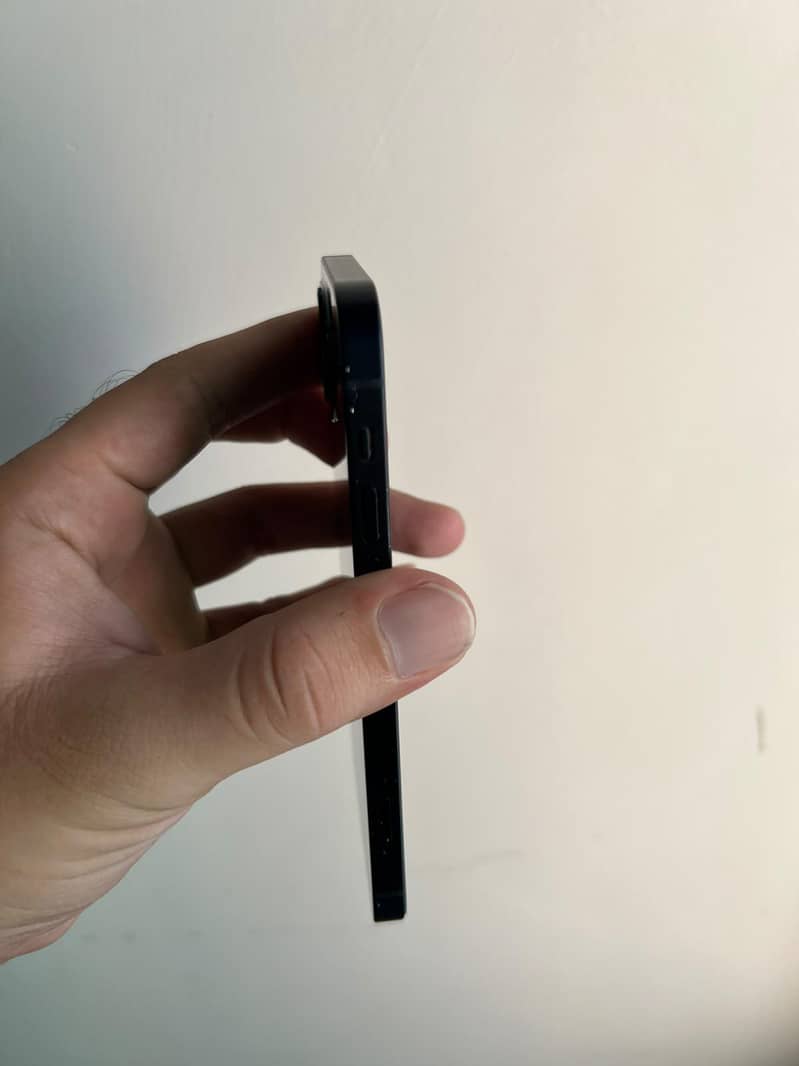 IPhone 12 2