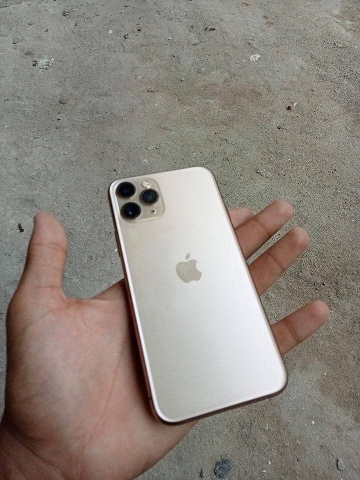 Apple iPhone 11 Pro 0