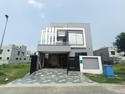 8 Marla Modern House For Sale | OLC B Block, Bahria Orchard Lahore