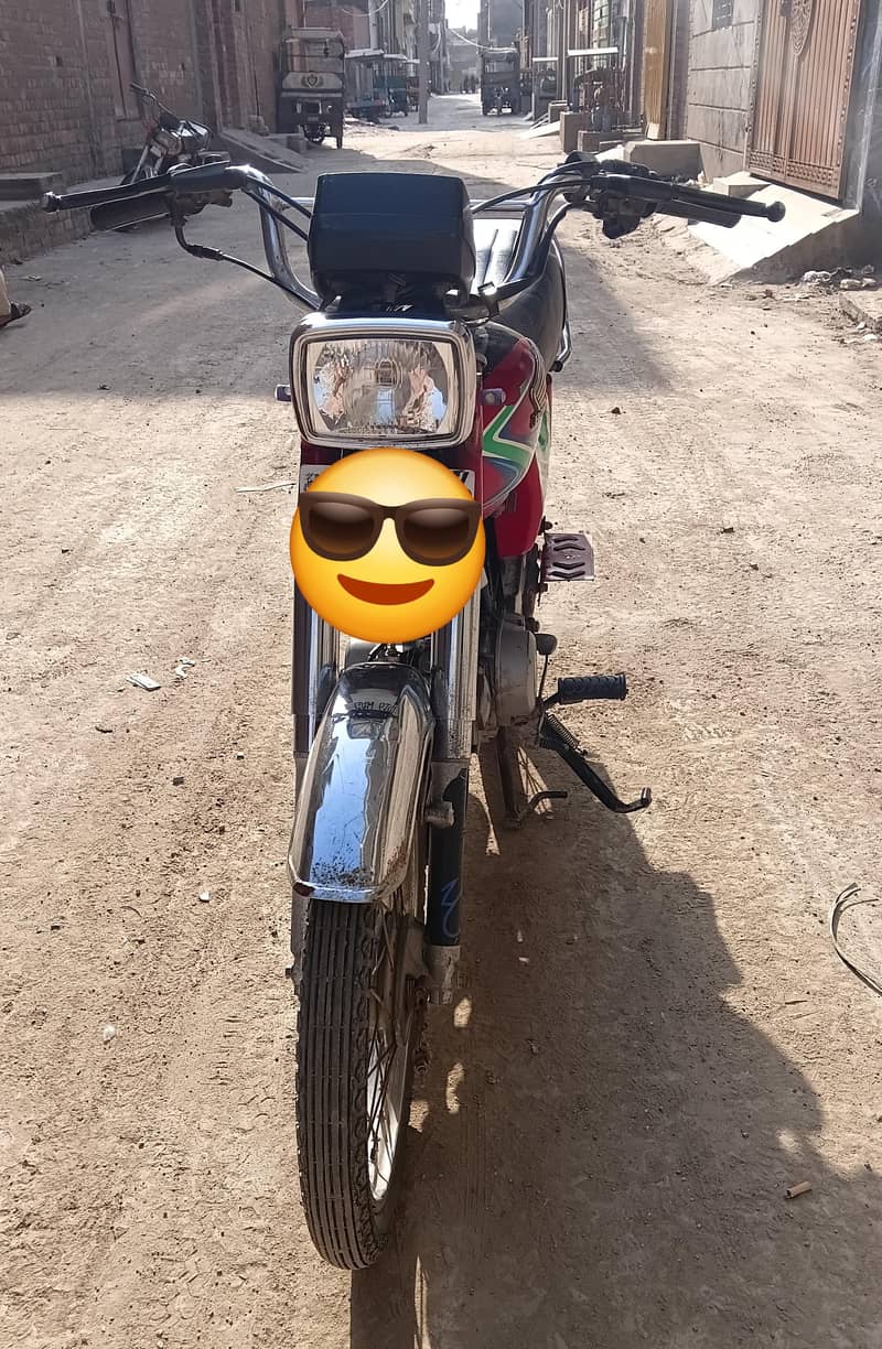 Honda CD70 4