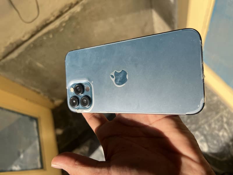 Apple iPhone 12 Pro Max 1